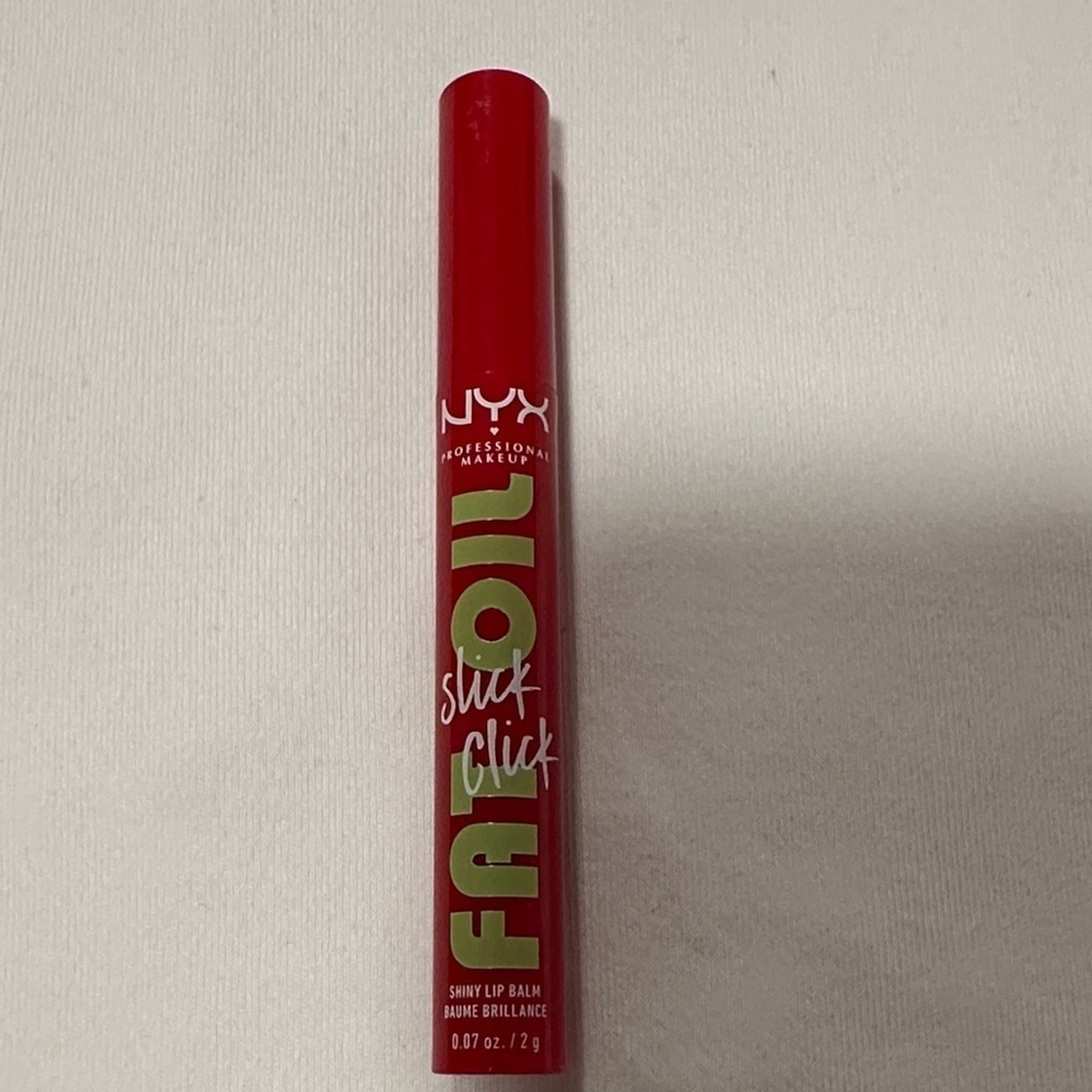 3/$15 🌸 NYX Fat Oil Lip Balm in Vibrant Red